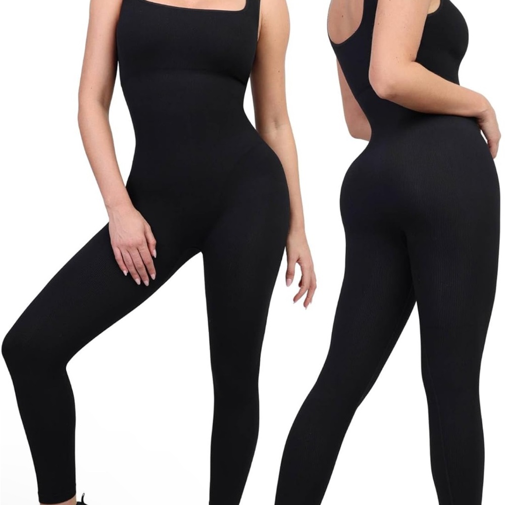 Size M Popilush Workout Jumpsuit